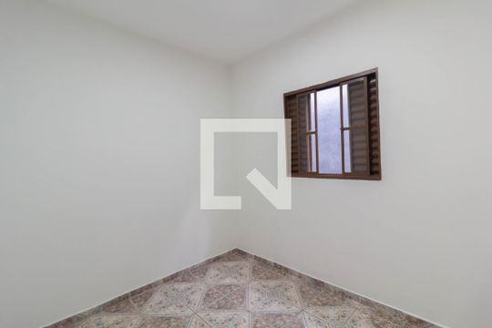 Quarto  de casa de condomínio para alugar com 2 quartos, 125m² em Vila Nova Curuca, São Paulo