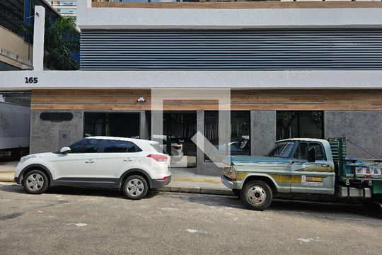 Fachada de kitnet/studio à venda com 1 quarto, 26m² em Barra Funda, São Paulo