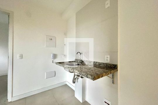 Cozinha de apartamento à venda com 1 quarto, 36m² em Chácara Inglesa, São Paulo
