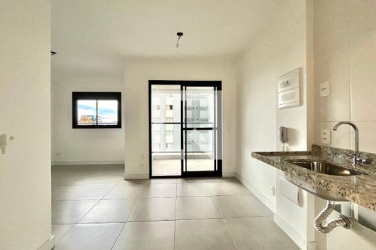 Cozinha de kitnet/studio à venda com 1 quarto, 28m² em Chácara Inglesa, São Paulo