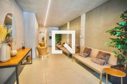 Hall social de kitnet/studio à venda com 1 quarto, 28m² em Chácara Inglesa, São Paulo