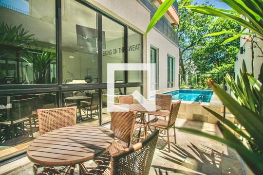Área comum - Piscina de apartamento à venda com 1 quarto, 43m² em Chácara Inglesa, São Paulo