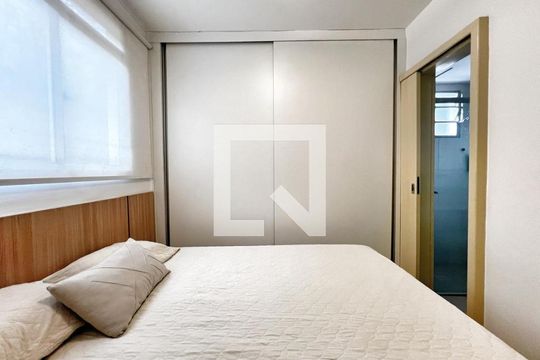 Quarto 1 de apartamento à venda com 3 quartos, 74m² em Buritis, Belo Horizonte