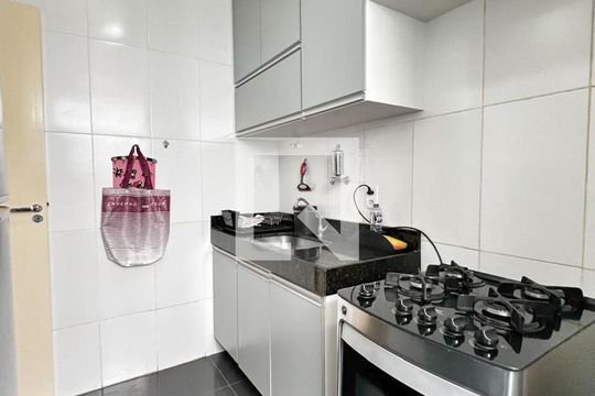 Cozinha de apartamento à venda com 3 quartos, 74m² em Buritis, Belo Horizonte