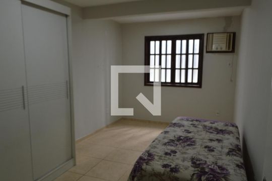 Quarto 1 de casa à venda com 2 quartos, 67m² em Curicica, Rio de Janeiro