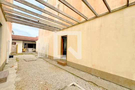 Área comum - Área Externa de kitnet/studio para alugar com 1 quarto, 40m² em Daniela, Florianópolis