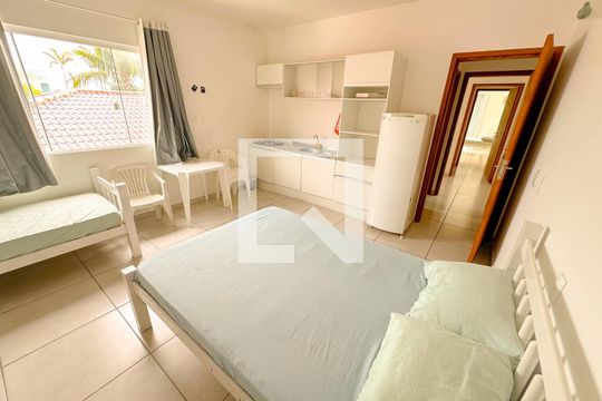Studio de kitnet/studio para alugar com 1 quarto, 40m² em Daniela, Florianópolis