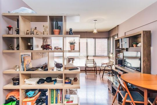 Sala de apartamento à venda com 2 quartos, 91m² em Moinhos de Vento, Porto Alegre