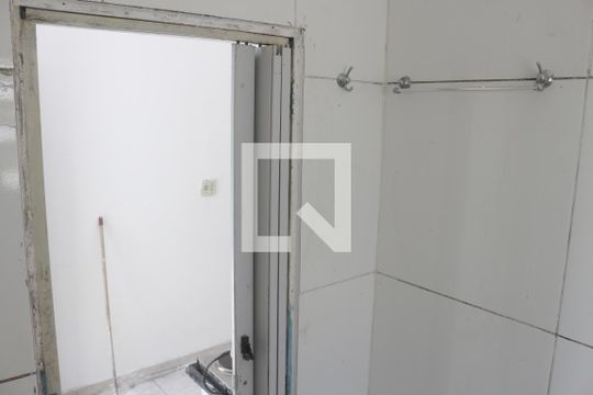 Banheiro de casa para alugar com 1 quarto, 50m² em Santa Maria, São Caetano do Sul