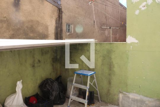 Área de Serviço de casa para alugar com 1 quarto, 50m² em Santa Maria, São Caetano do Sul