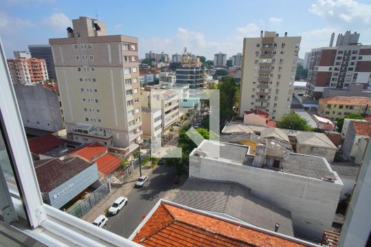 Sala - Vista de apartamento à venda com 2 quartos, 92m² em Cristo Redentor, Porto Alegre