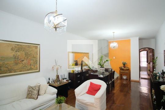 Sala de casa à venda com 3 quartos, 120m² em Tatuapé, São Paulo