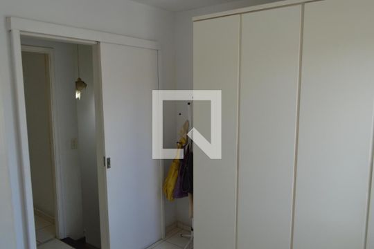Quarto 01 de casa à venda com 2 quartos, 80m² em Taquara, Rio de Janeiro