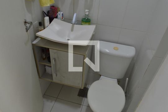 Banheiro Social de casa à venda com 2 quartos, 80m² em Taquara, Rio de Janeiro