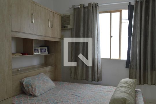 Quarto 02 de casa à venda com 2 quartos, 80m² em Taquara, Rio de Janeiro