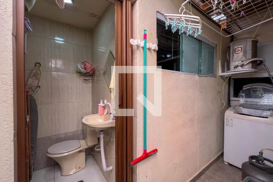 Área de serviço de casa à venda com 3 quartos, 140m² em Ipiranga, São Paulo