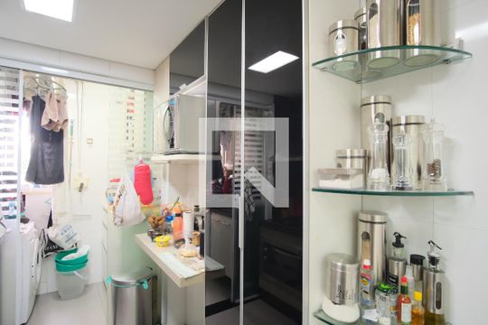 Cozinha de apartamento para alugar com 3 quartos, 80m² em Tatuapé, São Paulo
