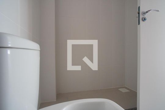 Banheiro da Suíte de apartamento à venda com 2 quartos, 92m² em Cristo Redentor, Porto Alegre