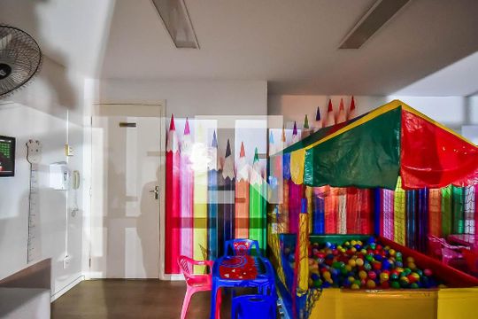 Brinquedoteca de apartamento à venda com 2 quartos, 48m² em Jardim Umarizal, São Paulo