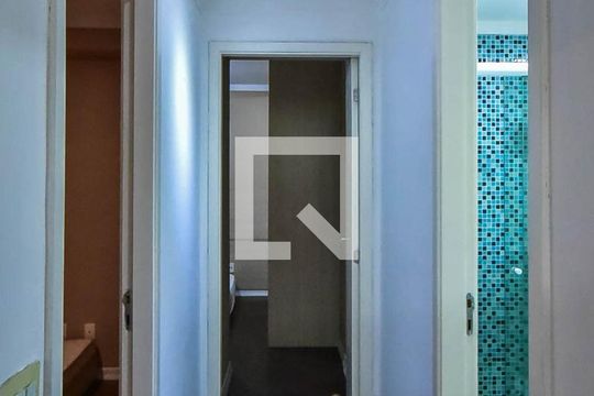 Corredor de apartamento à venda com 2 quartos, 48m² em Jardim Umarizal, São Paulo