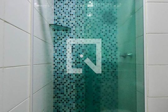 Banheiro de apartamento à venda com 2 quartos, 48m² em Jardim Umarizal, São Paulo