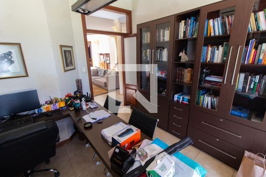 Escritório do Térreo  de casa de condomínio à venda com 4 quartos, 450m² em Residencial Barão do Café, Campinas