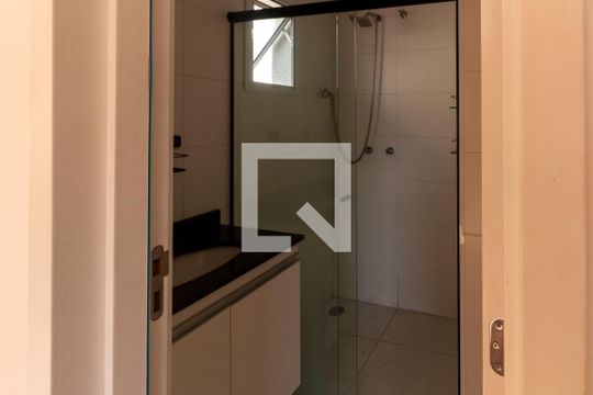 Banheiro Social de casa de condomínio à venda com 2 quartos, 83m² em Vila Santa Clara, São Paulo