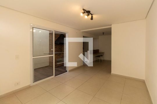 Sala de casa de condomínio à venda com 2 quartos, 83m² em Vila Santa Clara, São Paulo