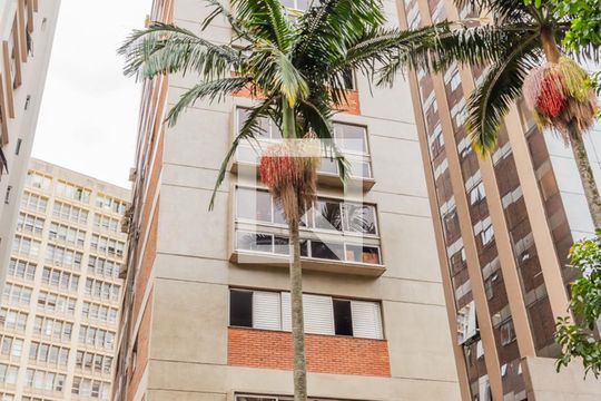 Fachada de apartamento à venda com 3 quartos, 240m² em Higienópolis, São Paulo