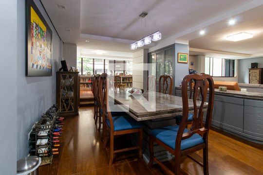 Sala de Jantar de apartamento à venda com 4 quartos, 240m² em Água Verde, Curitiba