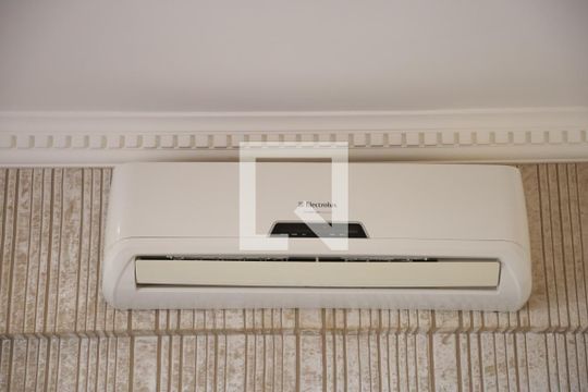 Sala de apartamento para alugar com 2 quartos, 116m² em Serrinha, Goiânia