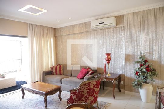 Sala de apartamento para alugar com 2 quartos, 116m² em Serrinha, Goiânia