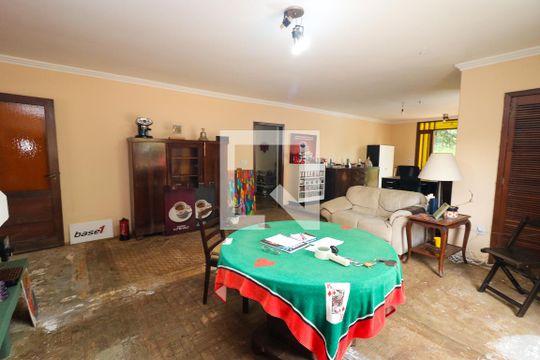 Sala 1 de casa à venda com 4 quartos, 140m² em Tristeza, Porto Alegre