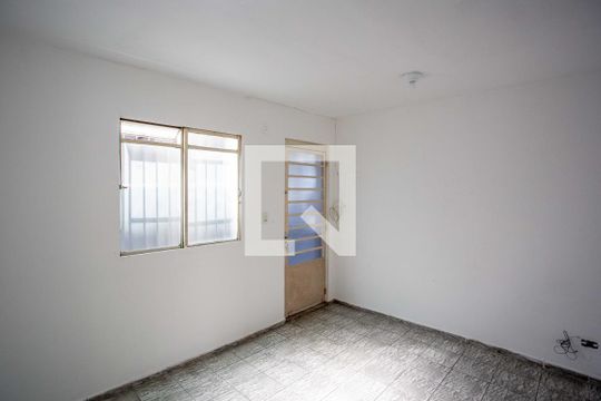 Sala de apartamento à venda com 2 quartos, 45m² em Conceição, Diadema