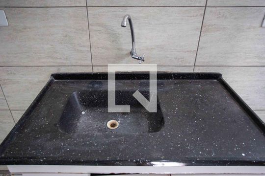 Cozinha de apartamento à venda com 2 quartos, 45m² em Conceição, Diadema