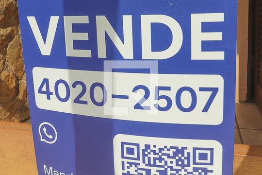 Placa de casa à venda com 4 quartos, 200m² em Jardim Sabará, Porto Alegre