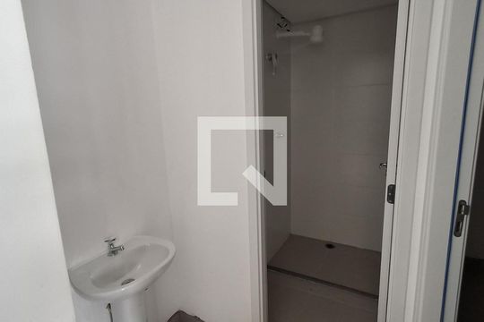 Banheiro de apartamento para alugar com 2 quartos, 35m² em Vila Itaim, São Paulo