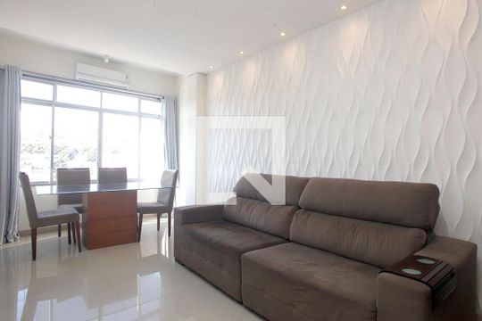 Sala de apartamento à venda com 1 quarto, 56m² em Floresta, Porto Alegre