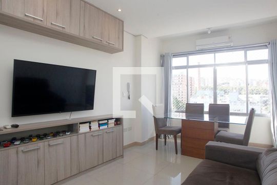 Apartamento à venda com 1 quarto, 56m² em Floresta, Porto Alegre