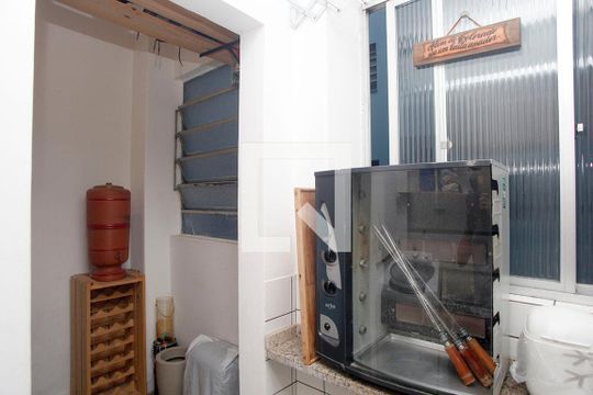 Área de Serviço + Despensa de apartamento à venda com 1 quarto, 56m² em Floresta, Porto Alegre