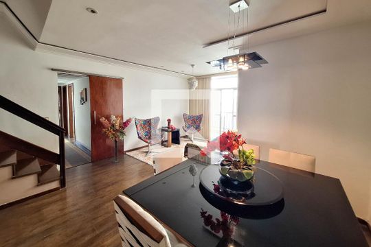 Sala 1 de apartamento à venda com 4 quartos, 245m² em Icaraí, Niterói