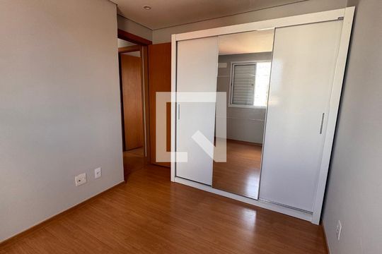 Quarto 2 de apartamento à venda com 2 quartos, 45m² em Fundacao da Casa Popular, Campinas