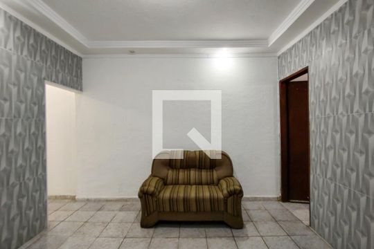Sala de casa para alugar com 1 quarto, 95m² em Quietude, Praia Grande