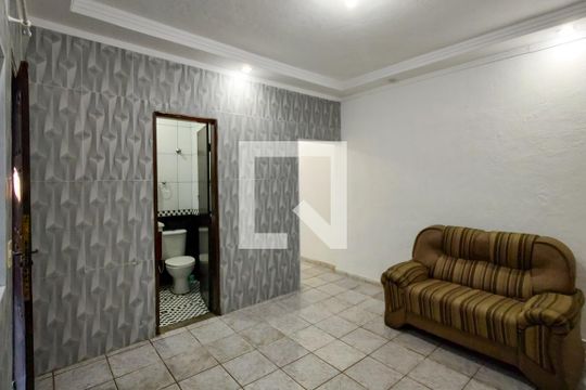 Sala de casa para alugar com 1 quarto, 95m² em Quietude, Praia Grande