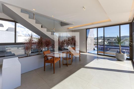 Sala 2 de casa de condomínio à venda com 6 quartos, 634m² em Alphaville Nova Lima, Nova Lima