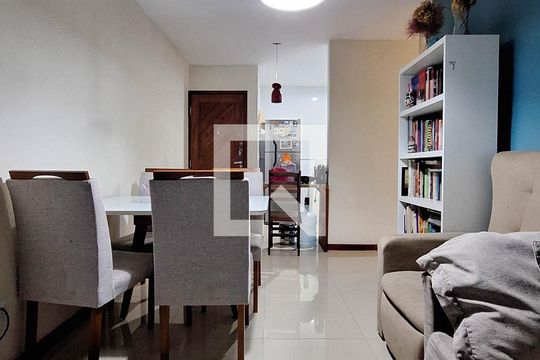 Sala de apartamento à venda com 3 quartos, 59m² em Santa Rosa, Niterói