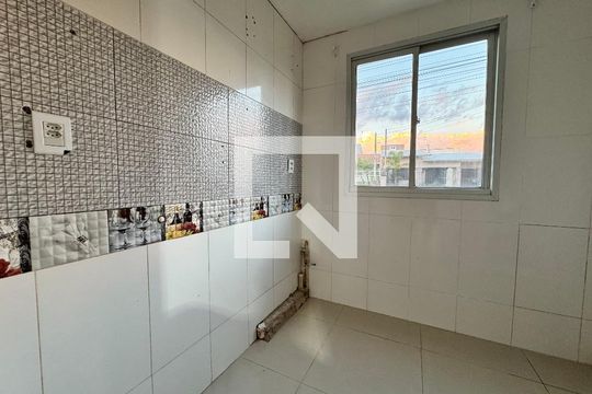 Cozinha de apartamento à venda com 2 quartos, 49m² em Campina, São Leopoldo