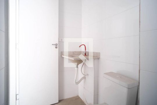 Banheiro de apartamento à venda com 2 quartos, 40m² em Parque Paineiras, São Paulo