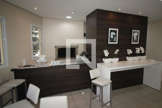 Área comum - Salão de festas de apartamento para alugar com 2 quartos, 48m² em Cristal, Porto Alegre