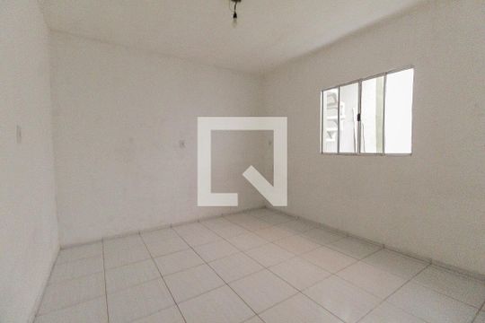 Casa para alugar com 1 quarto, 50m² em Jardim Elizabeth, São Paulo